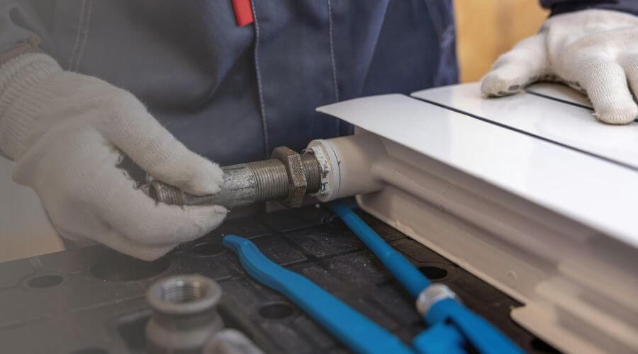 Expert burst pipe repair services in North Branch, MI